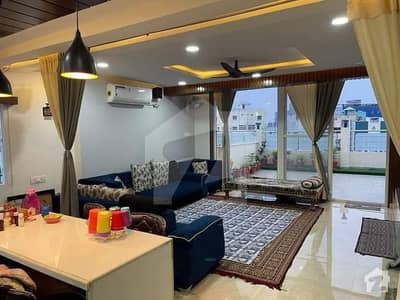 Beautiful Luxury Apartment Is Available For Rent