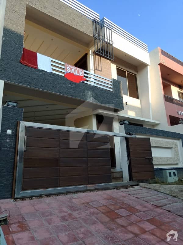 30x60 Brand New Double Storey House For Sale