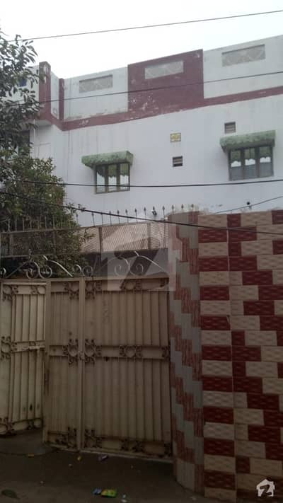 اشرف کالونی ملتان میں 6 کمروں کا 12 مرلہ مکان 1.8 کروڑ میں برائے فروخت۔