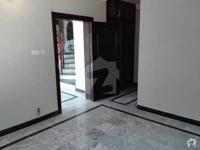 House Over 14 Marla Land Area In Bilal Town Available
