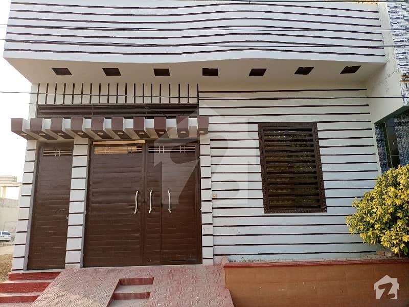 120 Sq Yards Single Storey Bungalow Available For Rent.