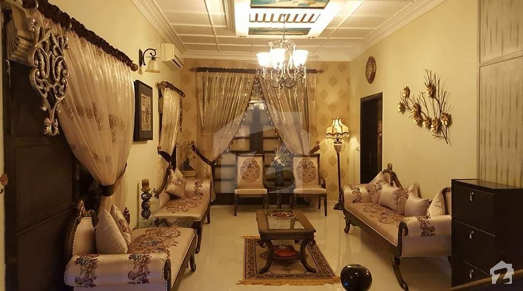 366 Square Yards House In Jamshed Town Is Best Option