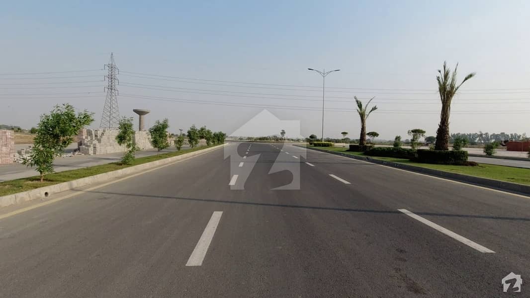 A Well Designed  Residential Plot Is Up For Sale In An Ideal Location In New Lahore City