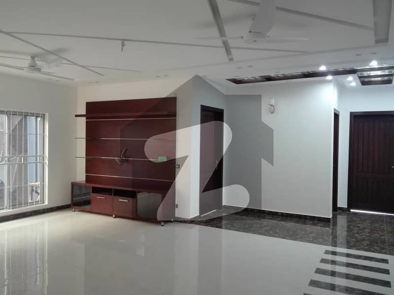Canal 3 bed Upper Portion Is Available For rent In PIA Housing Scheme - Block E