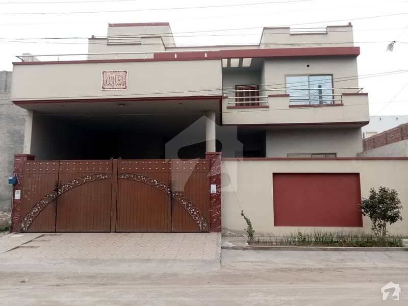 In Gulshan-e-Rehman Upper Portion Sized 10 Marla For Rent