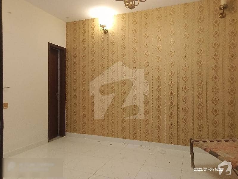 256 Square feets Upper Portion In North Nazimabad - Block N