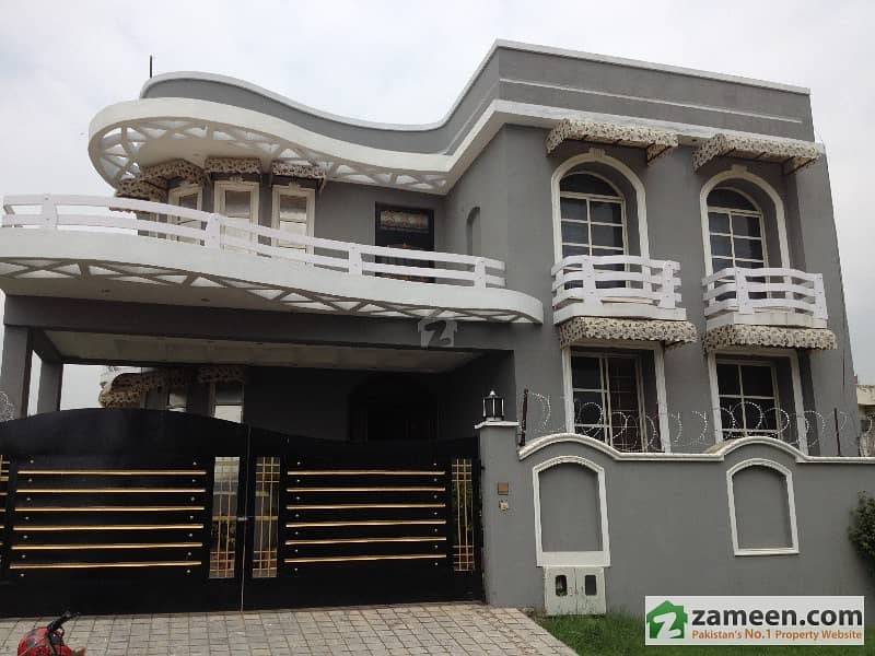 F11 The Best House For Foreign Or Executive Person 1000 Sq Yard Very Spacious Bedrooms