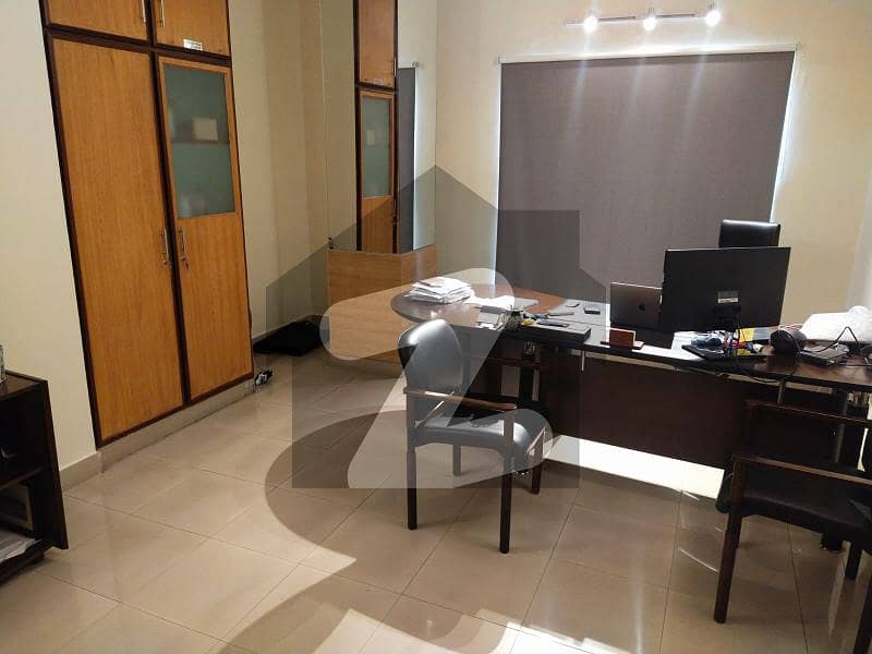 840 Sqft Office For Sale at Reasonable Price Main Boulevard Gulberg LHR