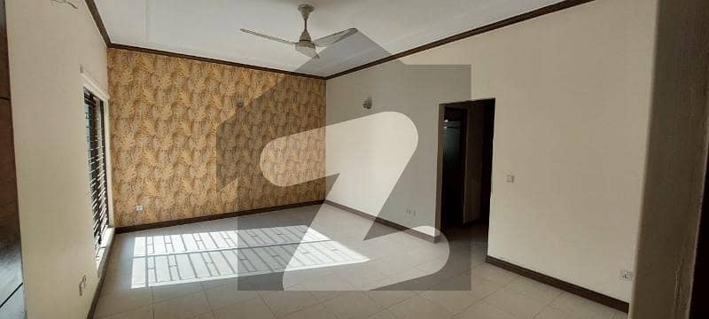 1 Kanal Best Location House Available For Rent In Valencia Town Block B Lahore