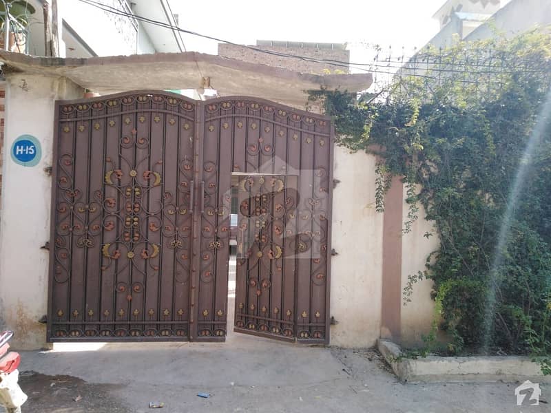 Striking 10 Marla House Available In Doranpur For Sale