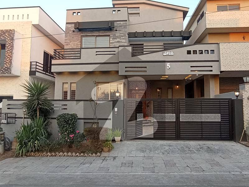 10 Marla Designer House For Sale At Ideal Place .