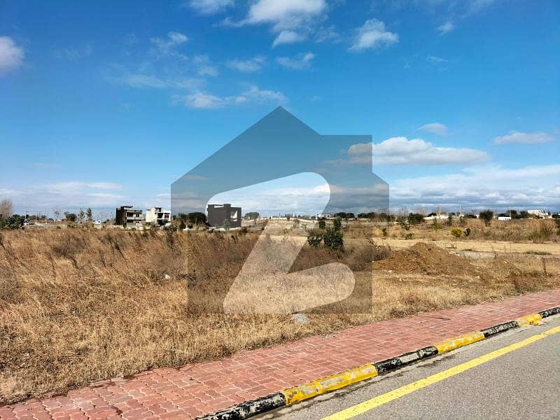 Mumtaz City Commercial Plot Available On Investor Price