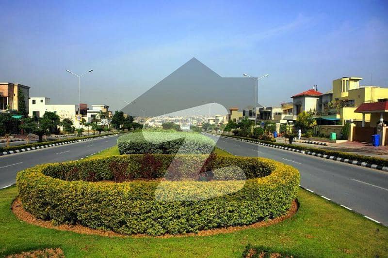 5 Marla Commercial Plot Available For Sale On 150 Feet Road Lowest Price In Bahria Orchard Phase 5 Lahore