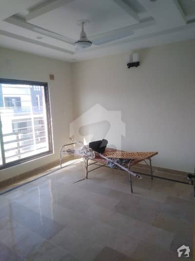7 Mrla Uper Portion Available For Rent In Gulberg Residencia L
