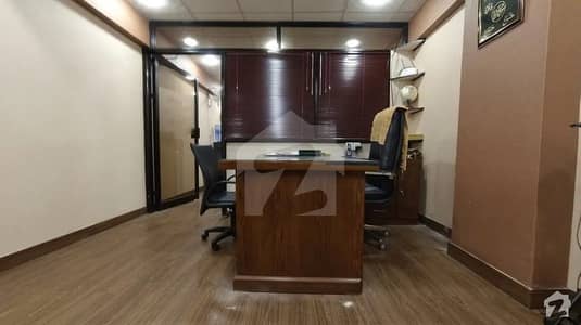 Prime Location In Siemens Chowrangi Office For sale Sized 450 Square Feet