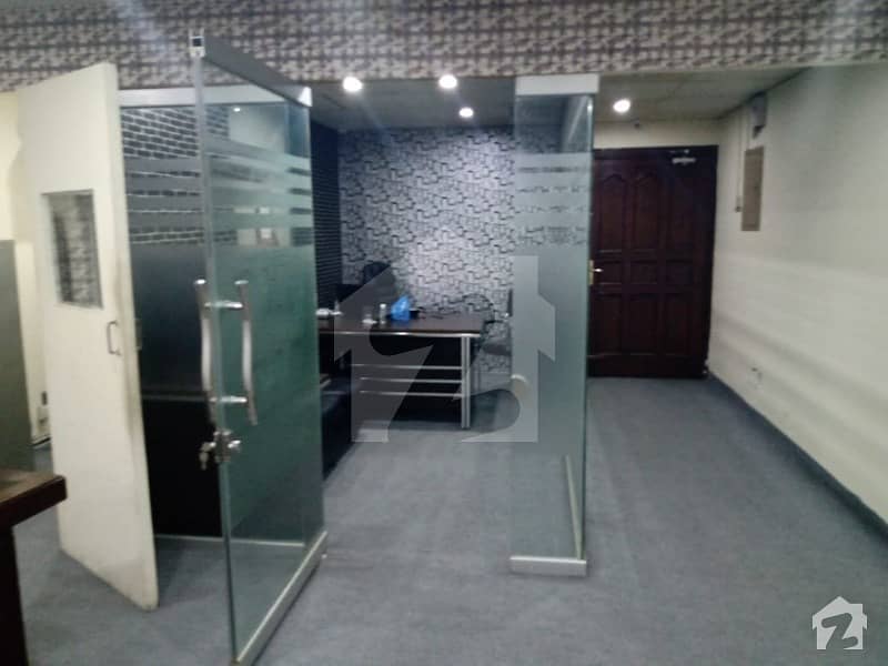 Siddiq Centre Mai 600 Sq Ft Office For Sale View Golf