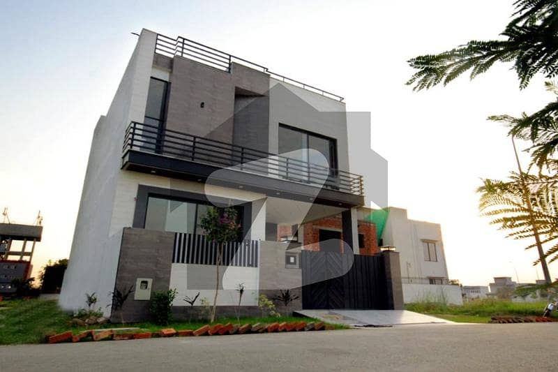 5 Marla Brand New House Available For Rent In DHA