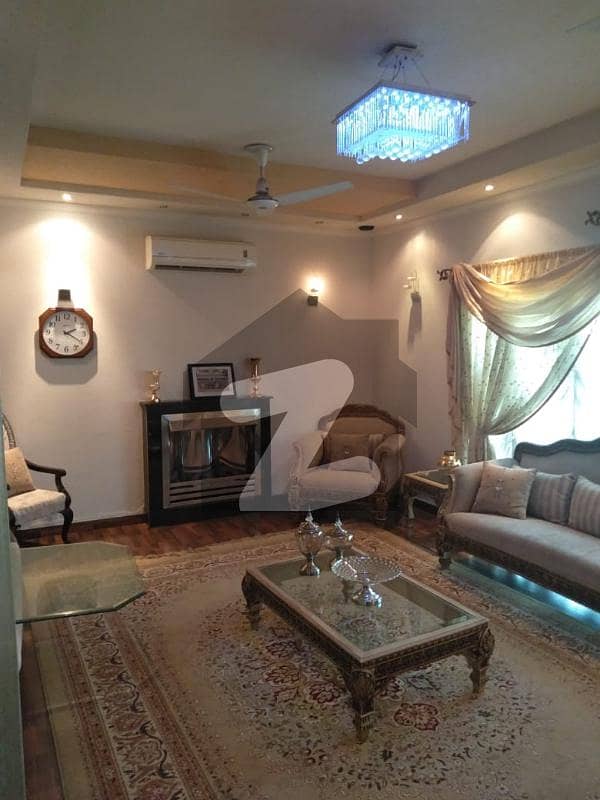 Dha Kanal Beautiful New Bungalow Nearest Wateen Chowk Outclass Location