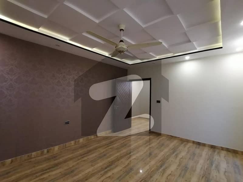 1 Kanal Corner House For Sale in DC colony Neelam Block