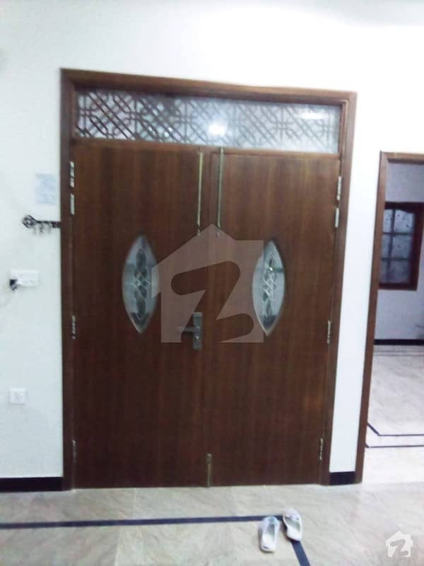 سیکٹر 25-اے - پنجابی سوداگرملٹی پرپز سوسائٹی سکیم 33 - سیکٹر 25-اے سکیم 33 کراچی میں 6 کمروں کا 10 مرلہ مکان 3.9 کروڑ میں برائے فروخت۔