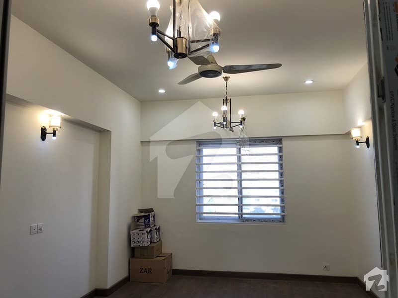 Bath Island 3 Bed Rooms Flat