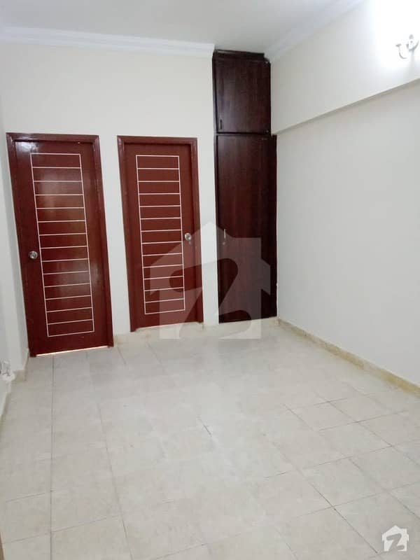 Bukhari Commercial 2 Bed Dd Apartment Available For Rent