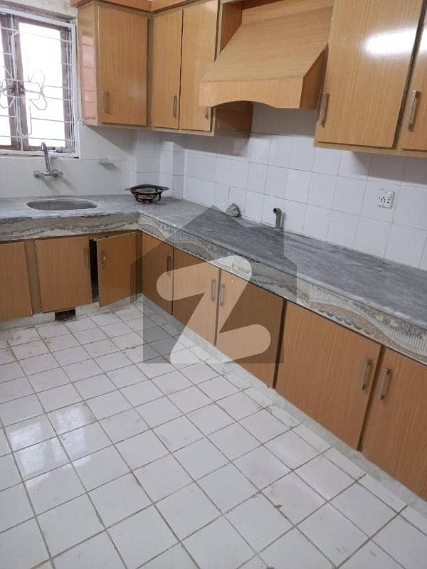Renovated Non Corner First Floor Pha Flat At Prime Location