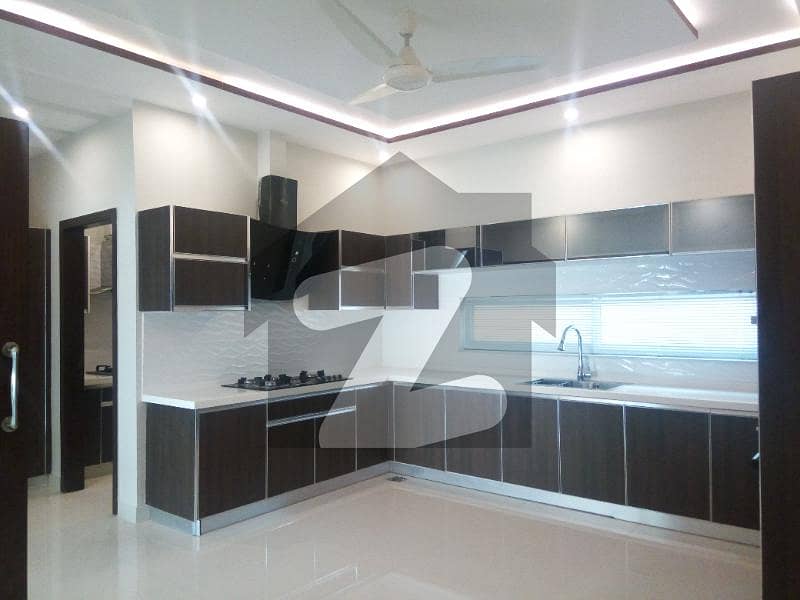 DEFENCE ONE KANAL BEAUTIFUL UPPER PORTION FOR RENT IN DHA LAHORE