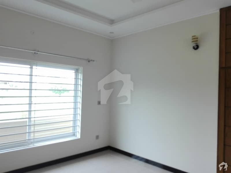 Idyllic Lower Portion Available In Korang Town For Rent