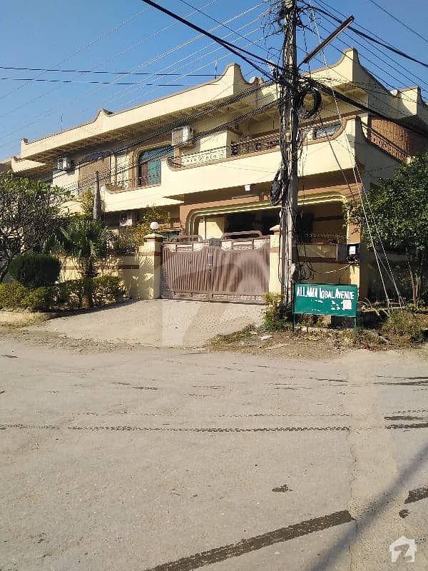 گلریز ہاؤسنگ سوسائٹی فیز 5 گلریز ہاؤسنگ سکیم راولپنڈی میں 6 کمروں کا 10 مرلہ مکان 2.5 کروڑ میں برائے فروخت۔