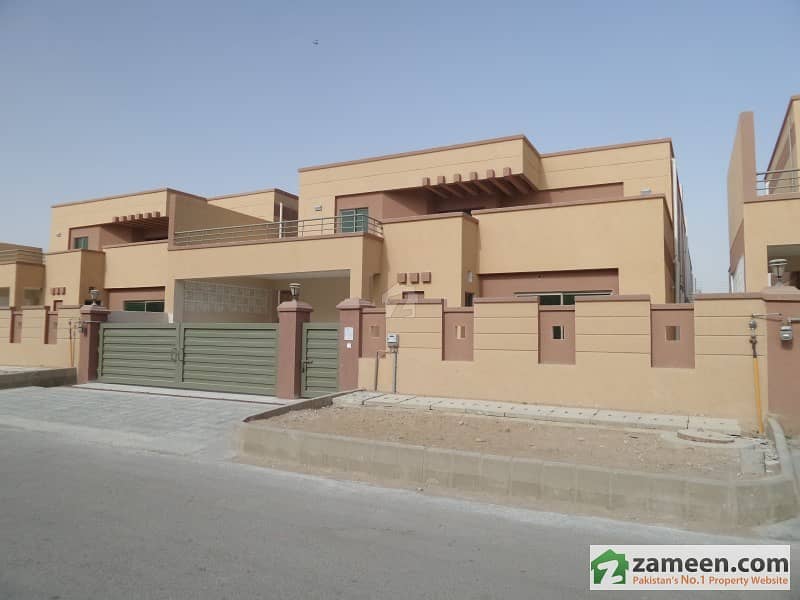 16 Year Old S. U Single Unit House Is Available For Sale