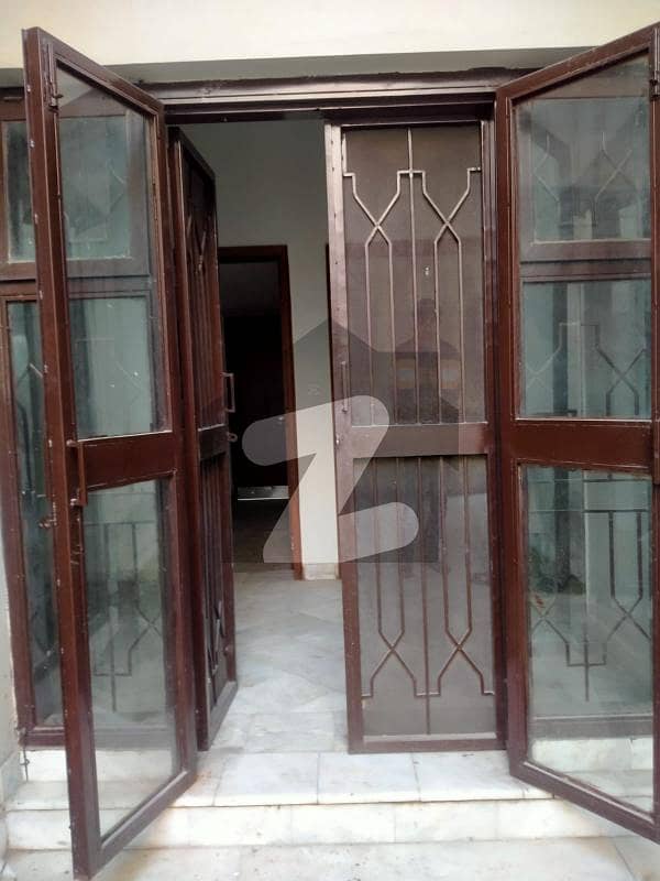 1 Kanal Lower Portion For Rent In Dha Phase 4