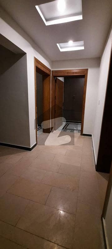 Tile Flooring Basement For Rent In I-8 Separate Gat