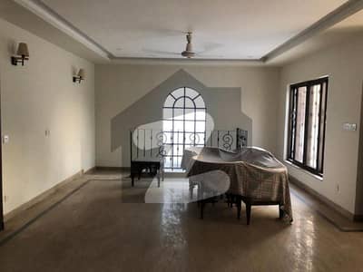 1 -kanal Double Storey Corner House Available For Sale Front Size (45 90)