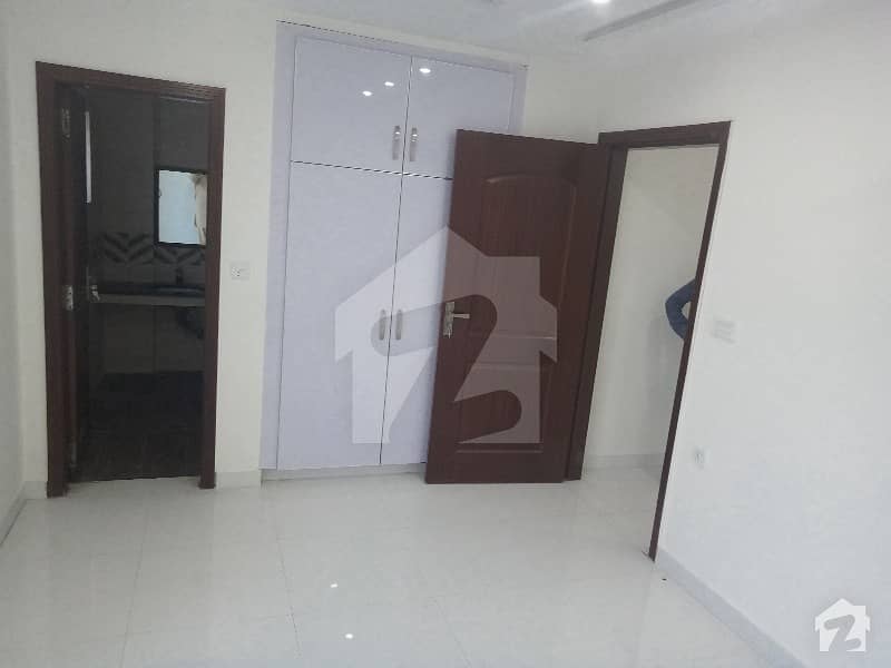 1 Bedroom Brand New Luxury Non Furnished Flat Available In Bahria Town Lahore