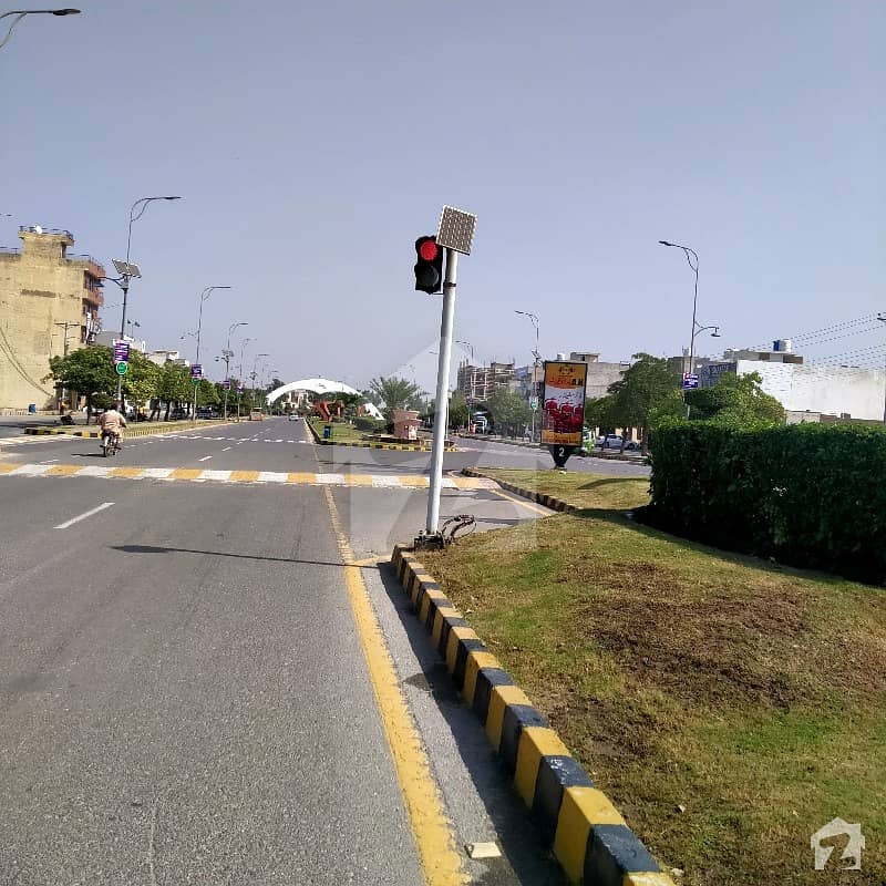 10 Marla Plot At Very Reasonable Price In F Block Central Park Lahore