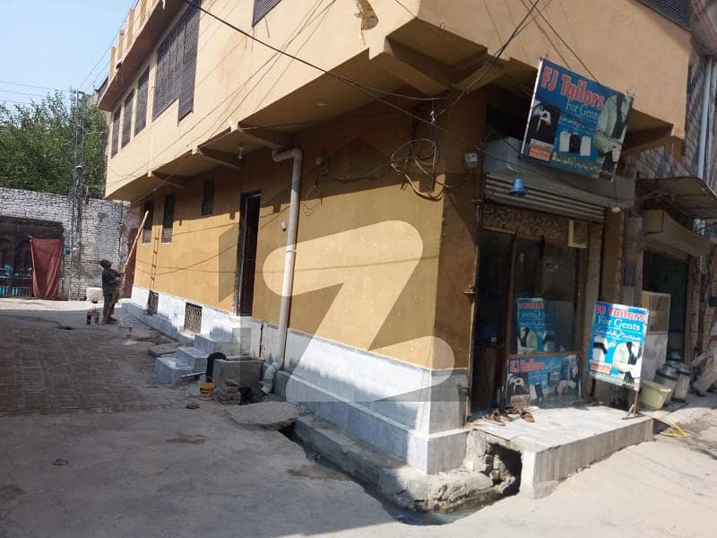 گلبہار روڈ پشاور میں 6 کمروں کا 2 مرلہ مکان 72 لاکھ میں برائے فروخت۔
