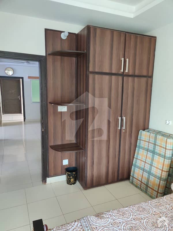 H-13 2 Bed Flat Ground Floor Meher Apartments