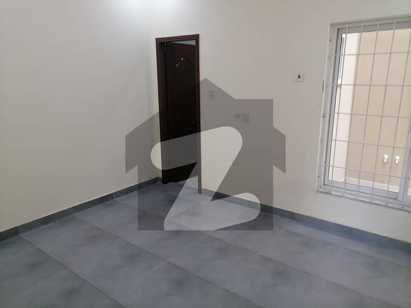 5 Marla House In Beautiful Location Of Green Valley In Faisalabad