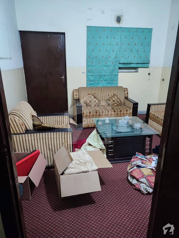 ماڈل ٹاؤن ۔ بلاک آر ماڈل ٹاؤن لاہور میں 5 کمروں کا 1 کنال مکان 1.5 لاکھ میں کرایہ پر دستیاب ہے۔