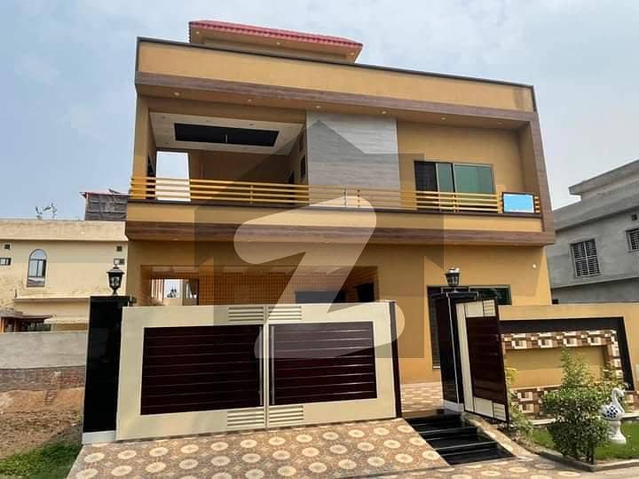 8 Marla Brand New First Entry House Available For Rent