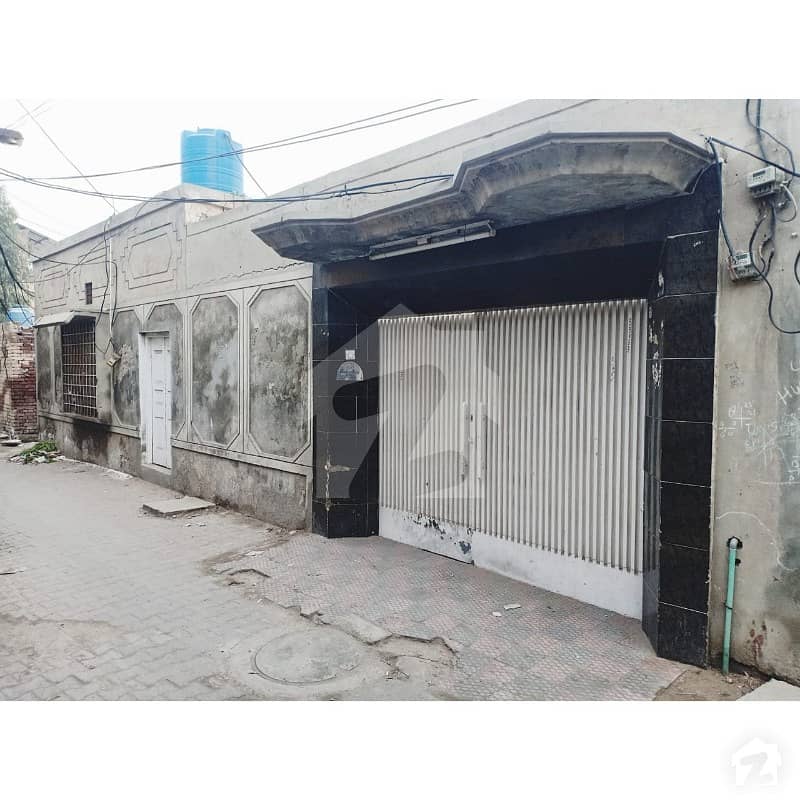 3600 Square Feet House In Chungi No 9 For Sale