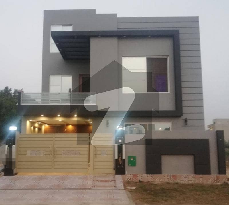 6 Marla Luxury House For Sale In Cc Block Sector D Bahria Town Lahore
