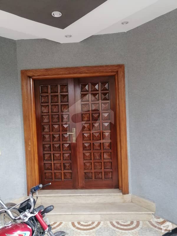 Johar Town 8 Marla Double Storey House For Rent