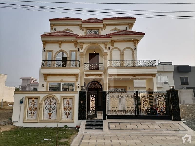 10 Marla Brand New Spanish Bungalow for Sale in A Block Central Park Housing Scheme Lahore.