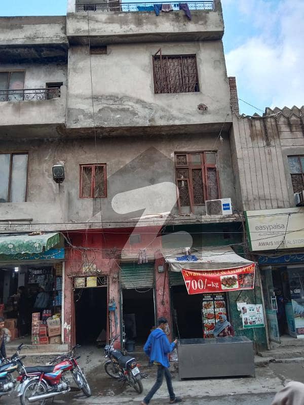 سمن آباد لاہور میں 5 کمروں کا 9 مرلہ عمارت 3 کروڑ میں برائے فروخت۔