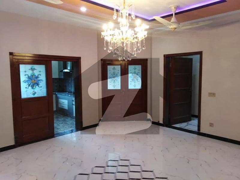 10 Marla Brand New House For Rent In Bahria Town Lahore