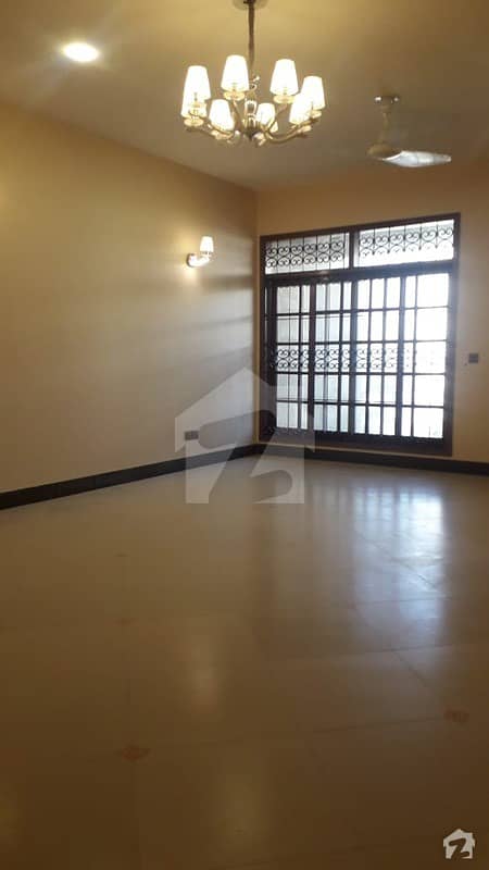 Portion For Rent In Dha Phase-6 Karachi