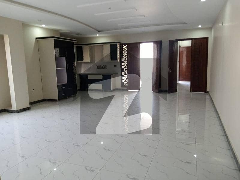 280 Sq Yards Upper Portion For Sale With Roof Top In Gulshan Iqbal