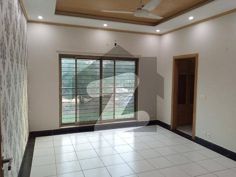 5 Marla Upper Portion Available For Rent In Ali Park